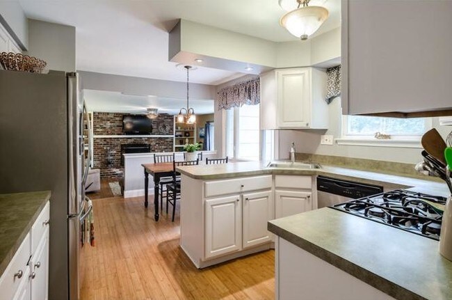 Foto del edificio - 3 Knotty Oak Dr