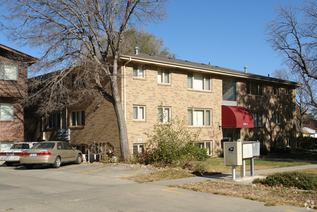 1738 G St, Lincoln, NE 68508 Apartments in Lincoln, NE