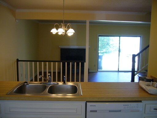 Building Photo - 5805 Whitebud Dr
