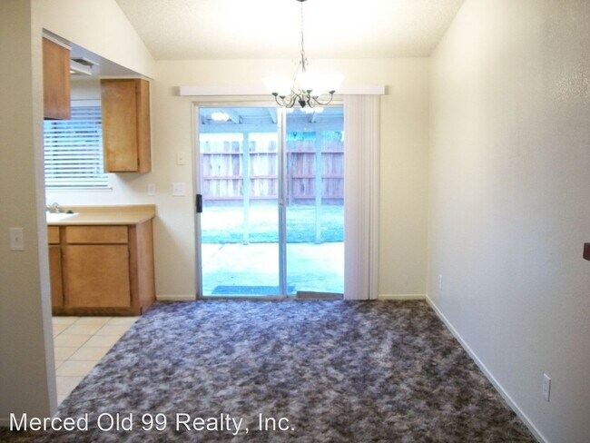 Building Photo - 3 br, 2 bath House - 3250 Austin Ave