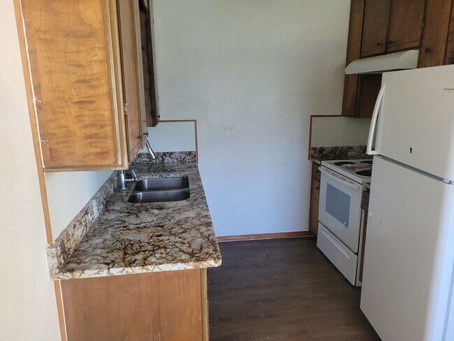 Foto del edificio - 663 W Oak St