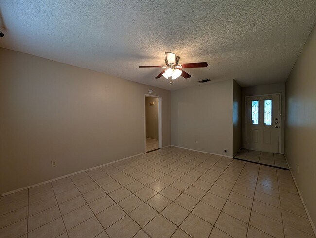 Foto del edificio - Location!! 1 Mile to Landa Park / Close to...