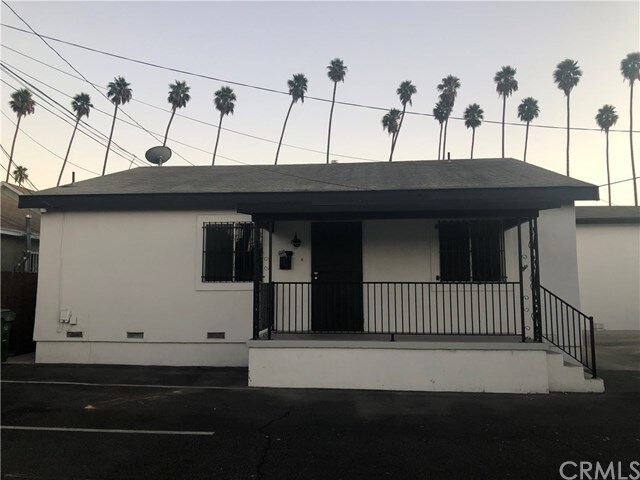 Primary Photo - 1625 W 51st St