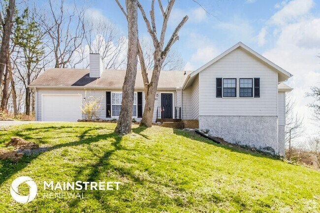 Building Photo - 5001 Pebble Creek Dr