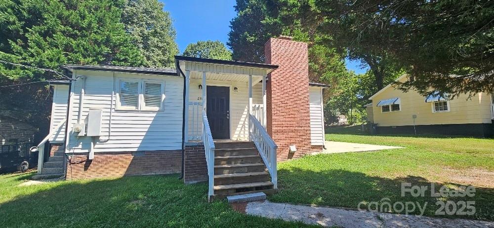 Foto principal - 214 W Church St