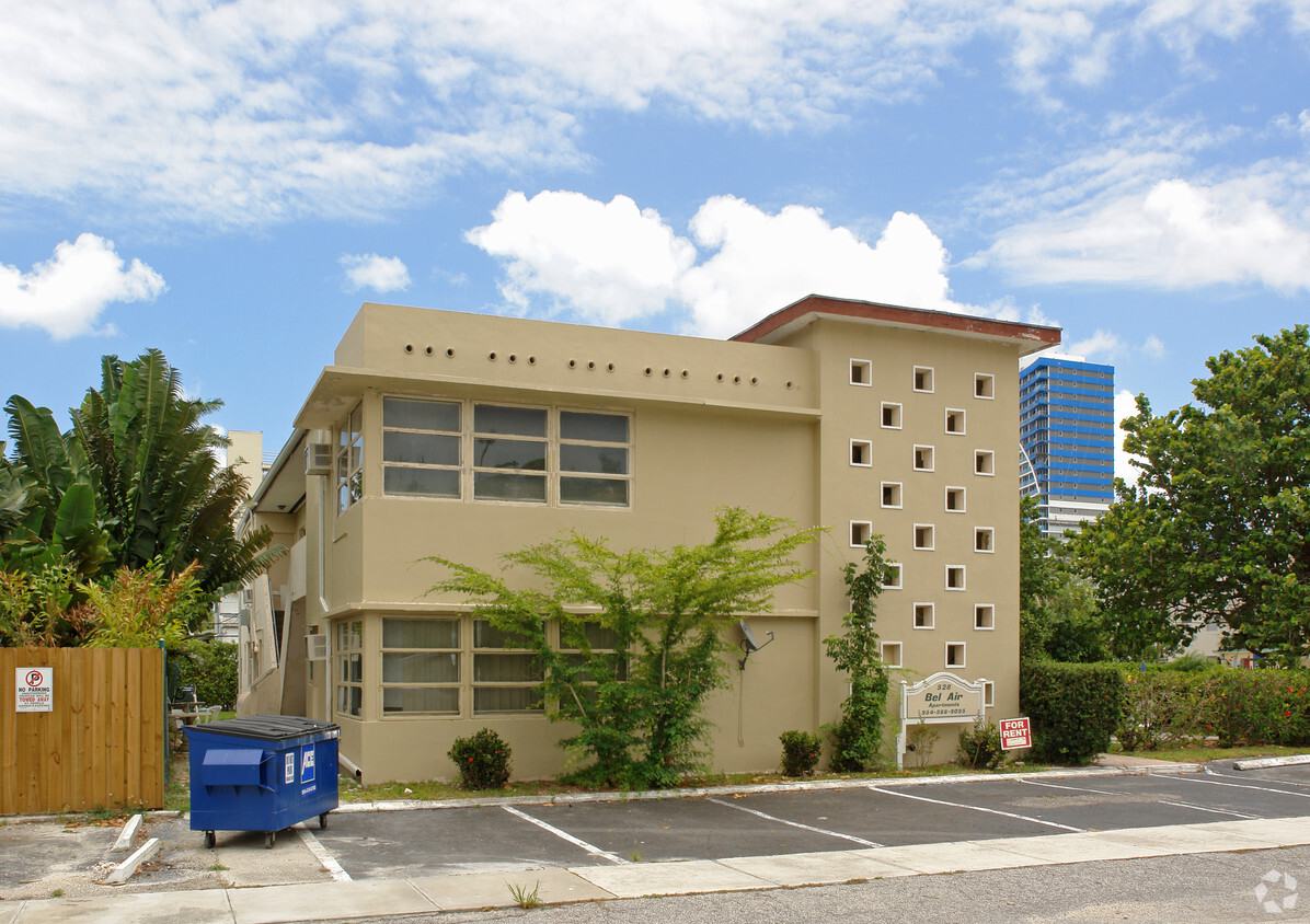 Foto del edificio - Bel Air Apartments