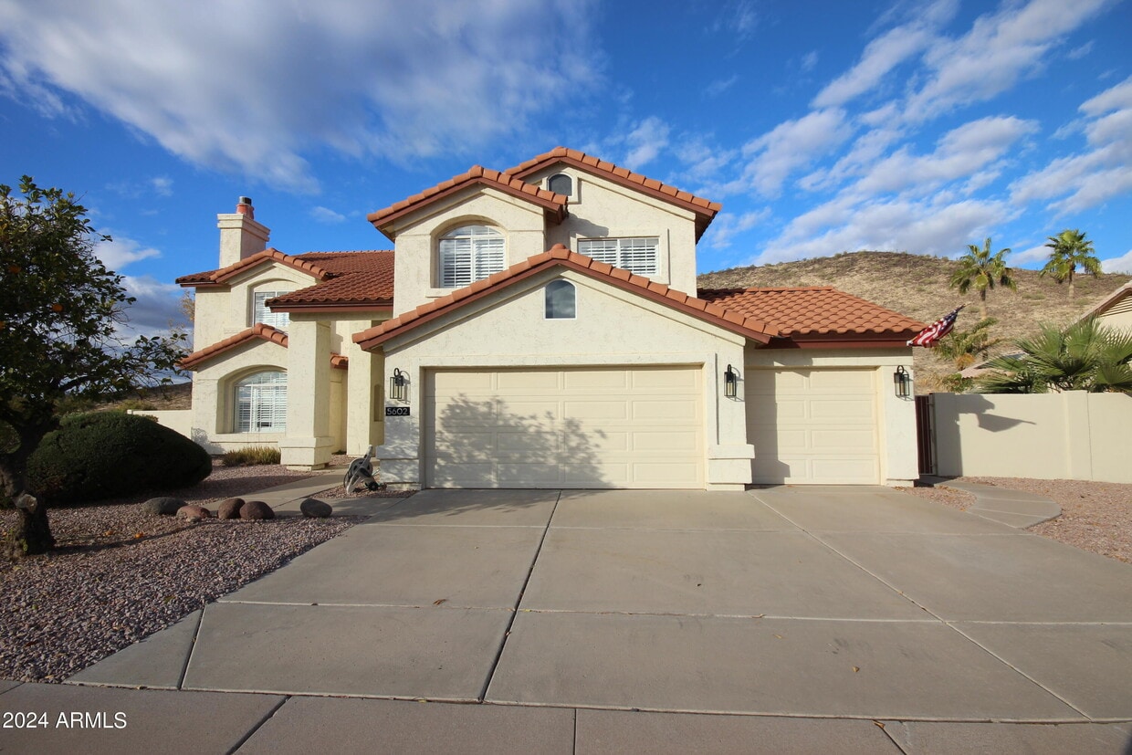 Primary Photo - 5602 W Melinda Ln