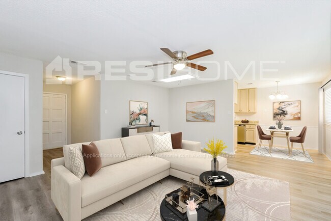 Foto del edificio - 5339 Kemper Pl