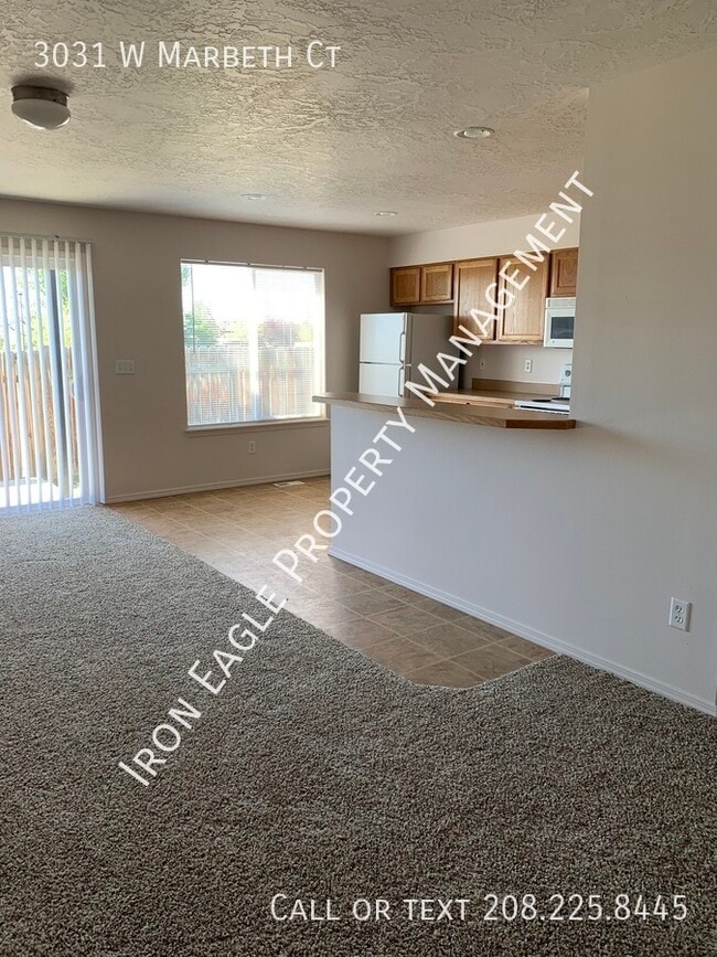 Building Photo - 3031 W Marbeth Ct