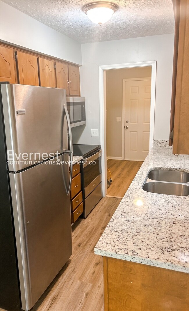 Building Photo - 4217 Winterbrook Rd