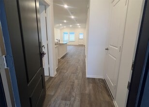 Building Photo - 3822 Zoeys Wy