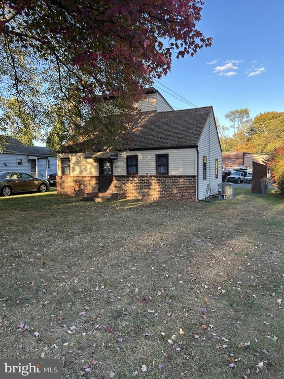 Foto principal - 1420 Williams Ave