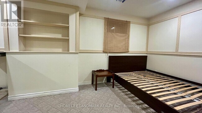 Building Photo - 29 W Borough St