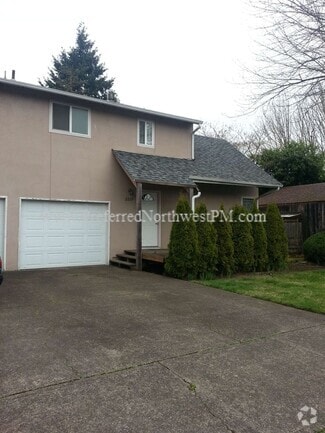 Building Photo - 2233 Monterey Ln