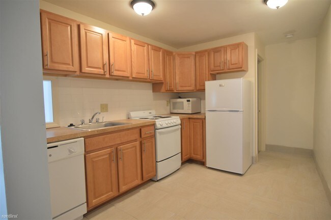 Building Photo - 1 br, 1 bath  - 21 Church St # 2G