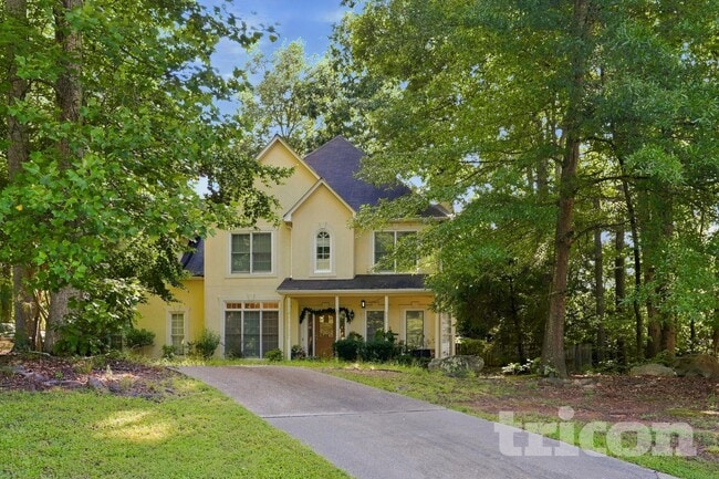 Building Photo - 3565 Rosewicke Dr