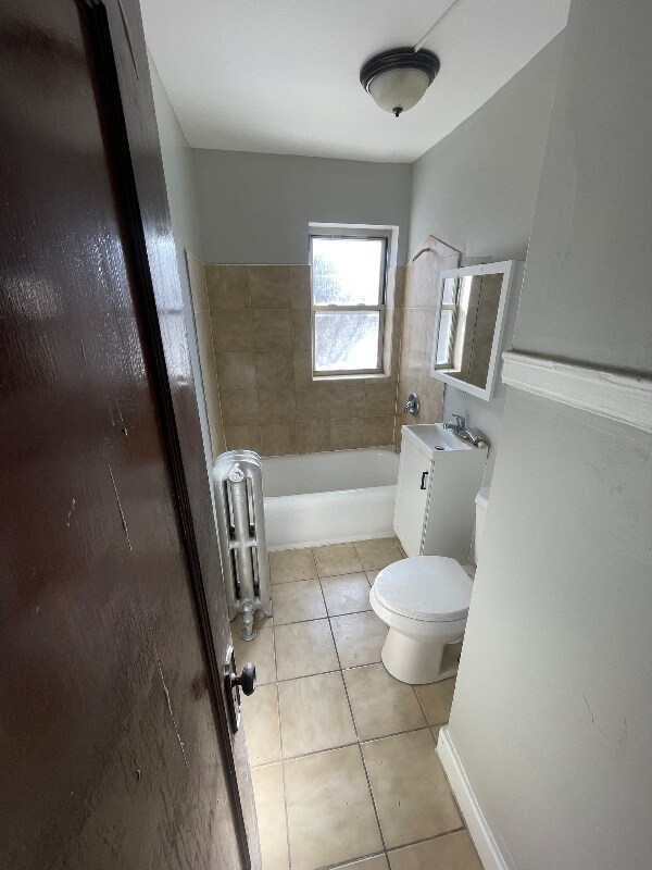 Foto del edificio - 1236 W 83rd St