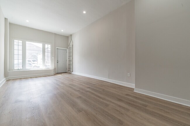 Sala de estar - 3521 Indian Queen Ln