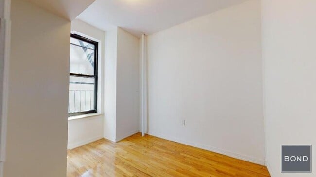 Building Photo - 3 bedroom in Manhattan NY 10003