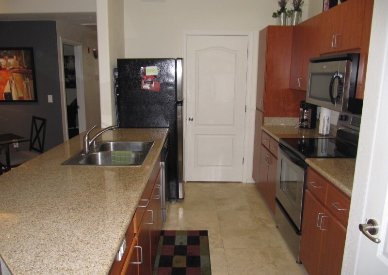 Foto principal - 5302 E Van Buren St
