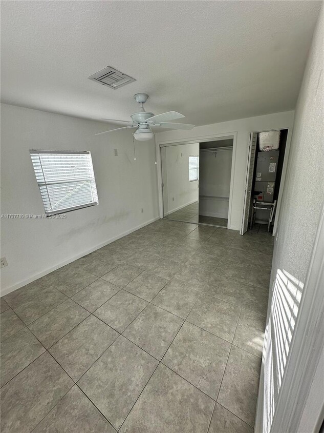 Foto principal - 2300 SW 59th Ave