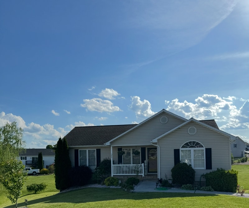 Primary Photo - 123 S Foxhall Ln