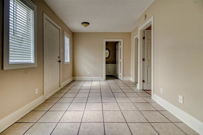 Foto del edificio - 3902 Chapman St
