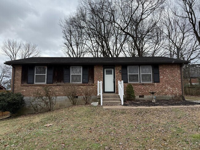 Building Photo - 556 Singer Dr