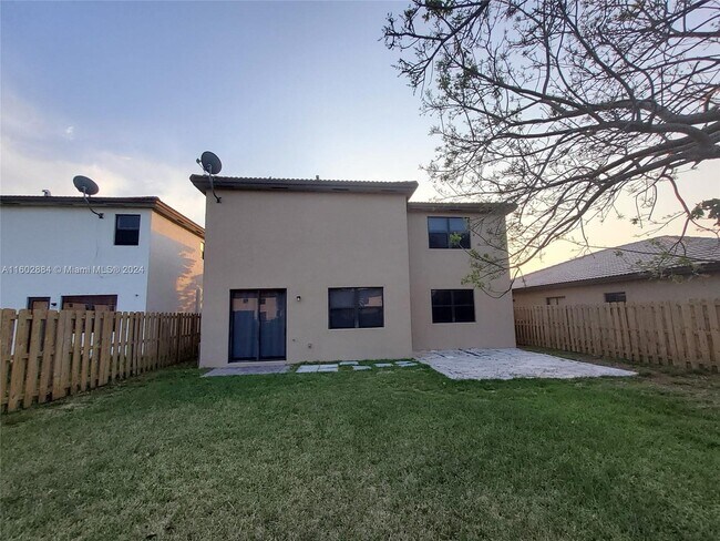 Foto del edificio - 23221 SW 114th Pl