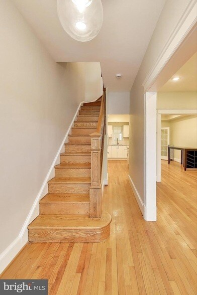 Photo - 628 Madison St NW Townhome