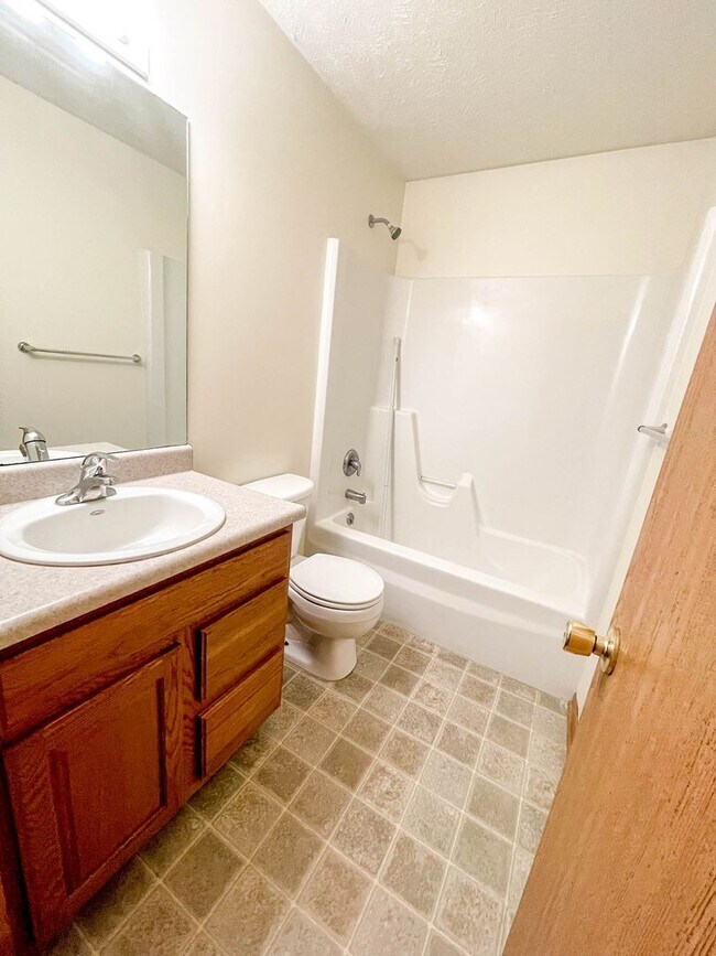 Foto del edificio - Lowell Avenue