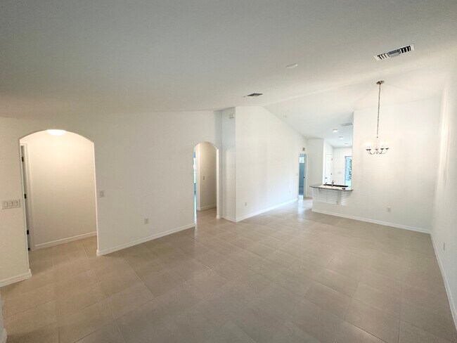Building Photo - 40 Wellham Ln