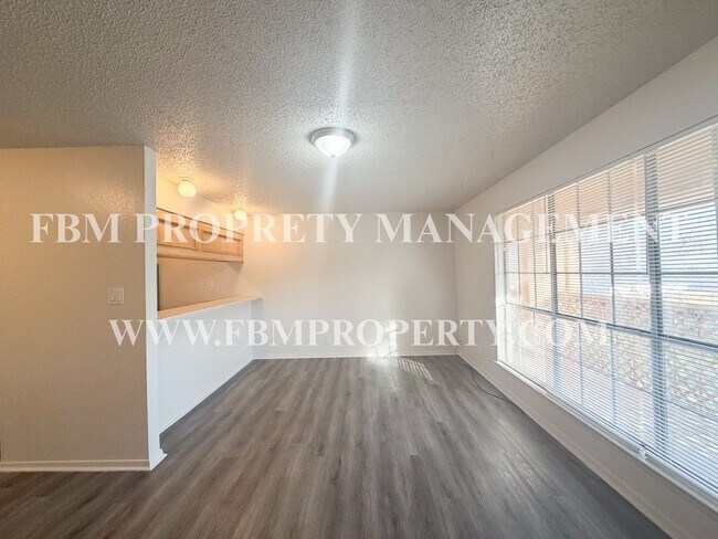 Building Photo - Terrace Apartments, Unit E22 - Cozy 2 Bedroom, 1 Bathroom Apartment Home in Ennis, TX!