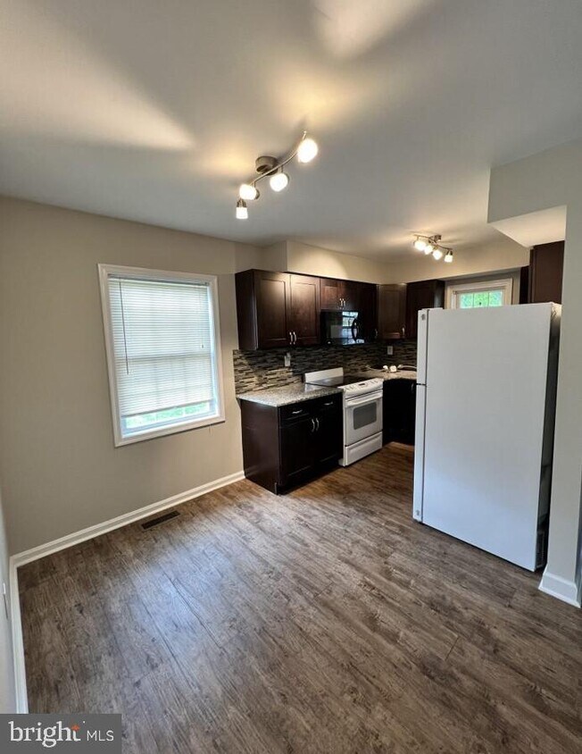 260 Carlyn Ct, Downingtown, PA 19335 Townhouse for Rent in