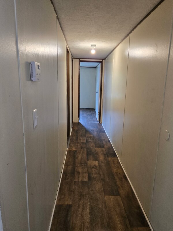 Foto del edificio - 511 Mammoth Dr
