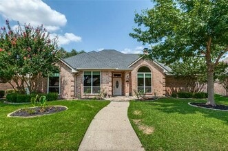 Building Photo - 2405 Beaver Bend Dr