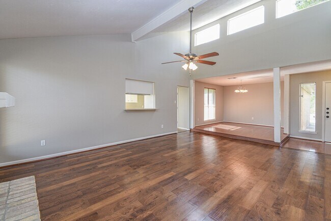 Foto del edificio - 13114 Apple Glen Ln