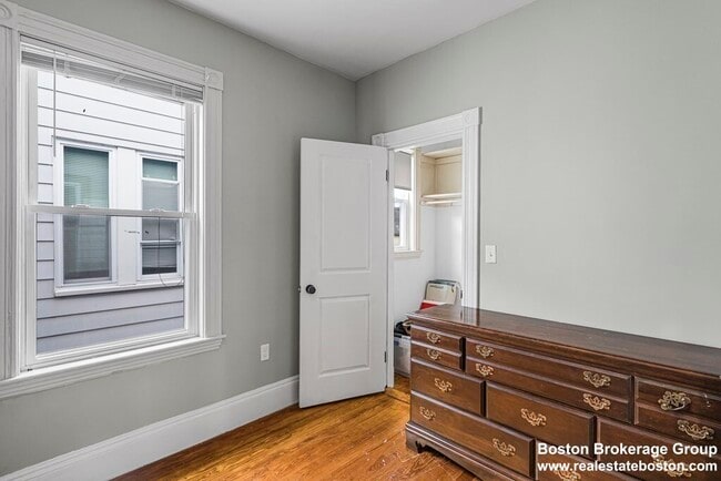 Foto del edificio - 37 Harbor View St