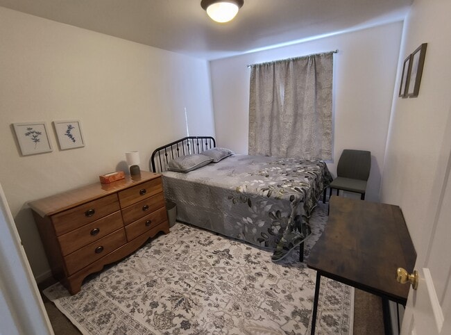 Foto del edificio - 3518 E Richmond Rd