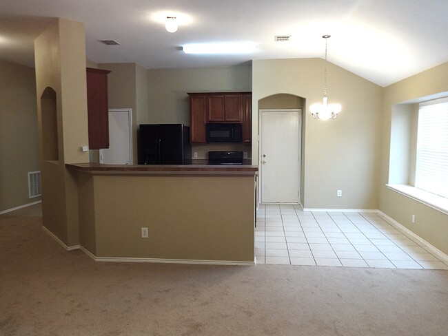 Building Photo - 8516 Minturn Dr