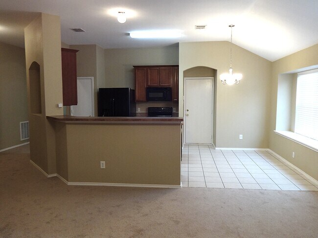 Foto del edificio - 8516 Minturn Dr