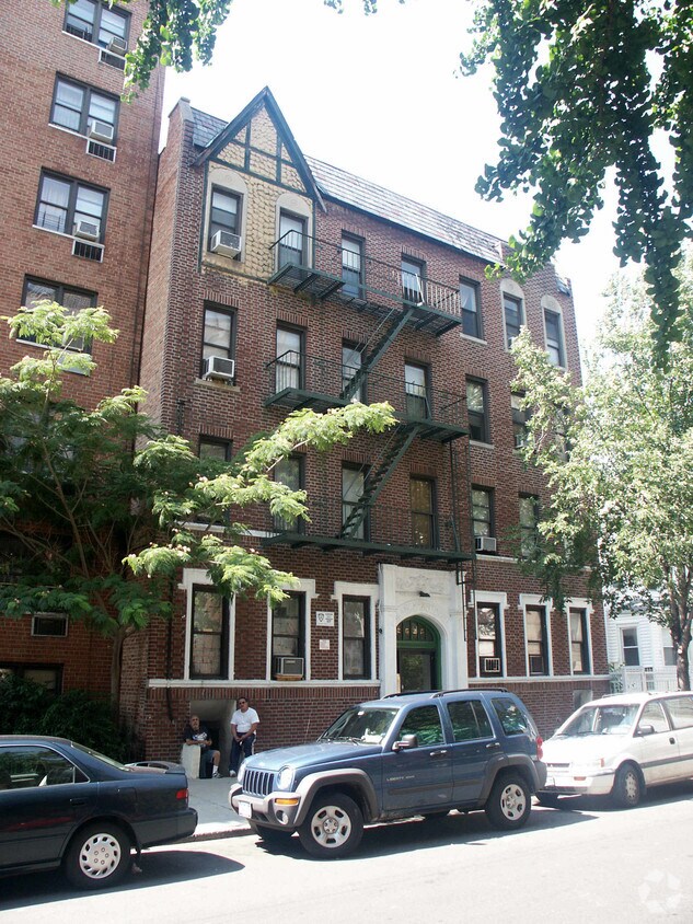 Primary Photo - 2525 Frisby Ave