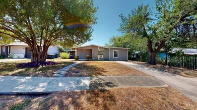 Building Photo - 8826 Cape Valley Dr