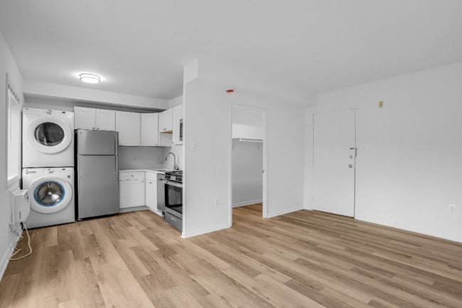 Building Photo - 4465 MacArthur Blvd NW