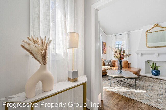 Foto del edificio - 3 br, 1.5 bath House - 37 Miraloma Drive