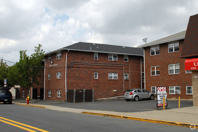 Building Photo - Carolynn Terrace