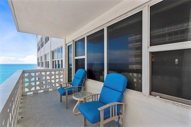 Building Photo - 4010 Galt Ocean Dr