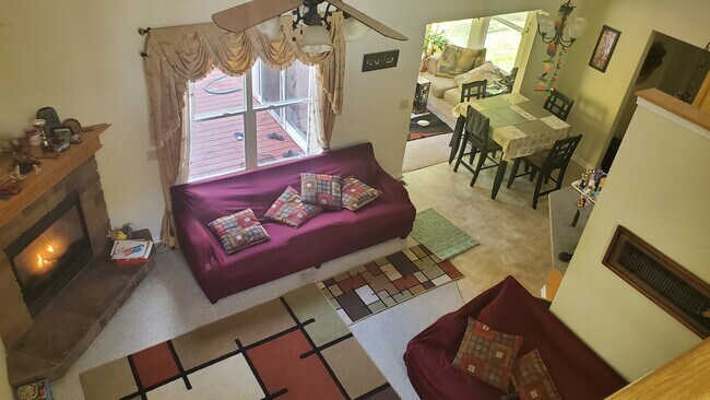 Foto del edificio - 3331 Hidden Brook Dr