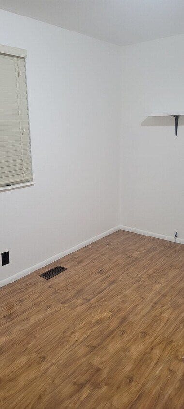 Building Photo - 4977 S 5415 W