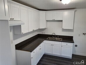 Building Photo - 5852 Orange Ave
